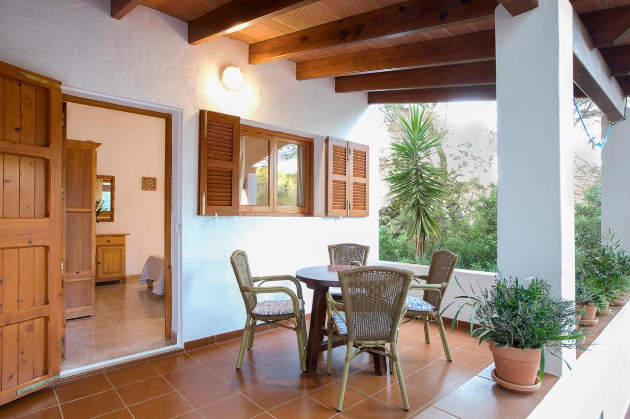 Apartamentos Molina 9-10-11 Es Calo  Εξωτερικό φωτογραφία